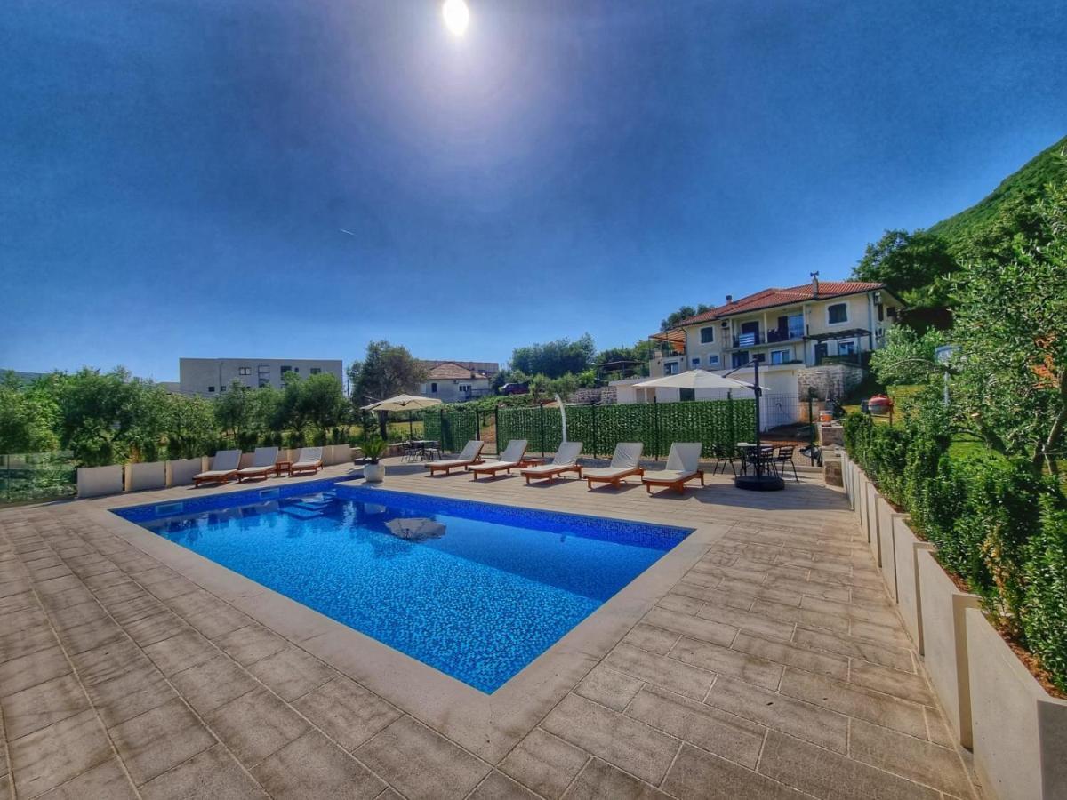 Apartments Blazevic 헤르섹 외부 사진