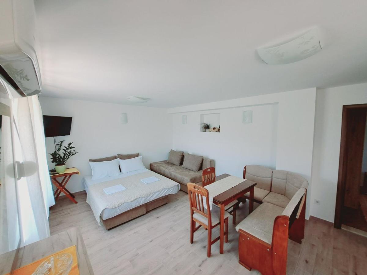 Apartments Blazevic 헤르섹 외부 사진