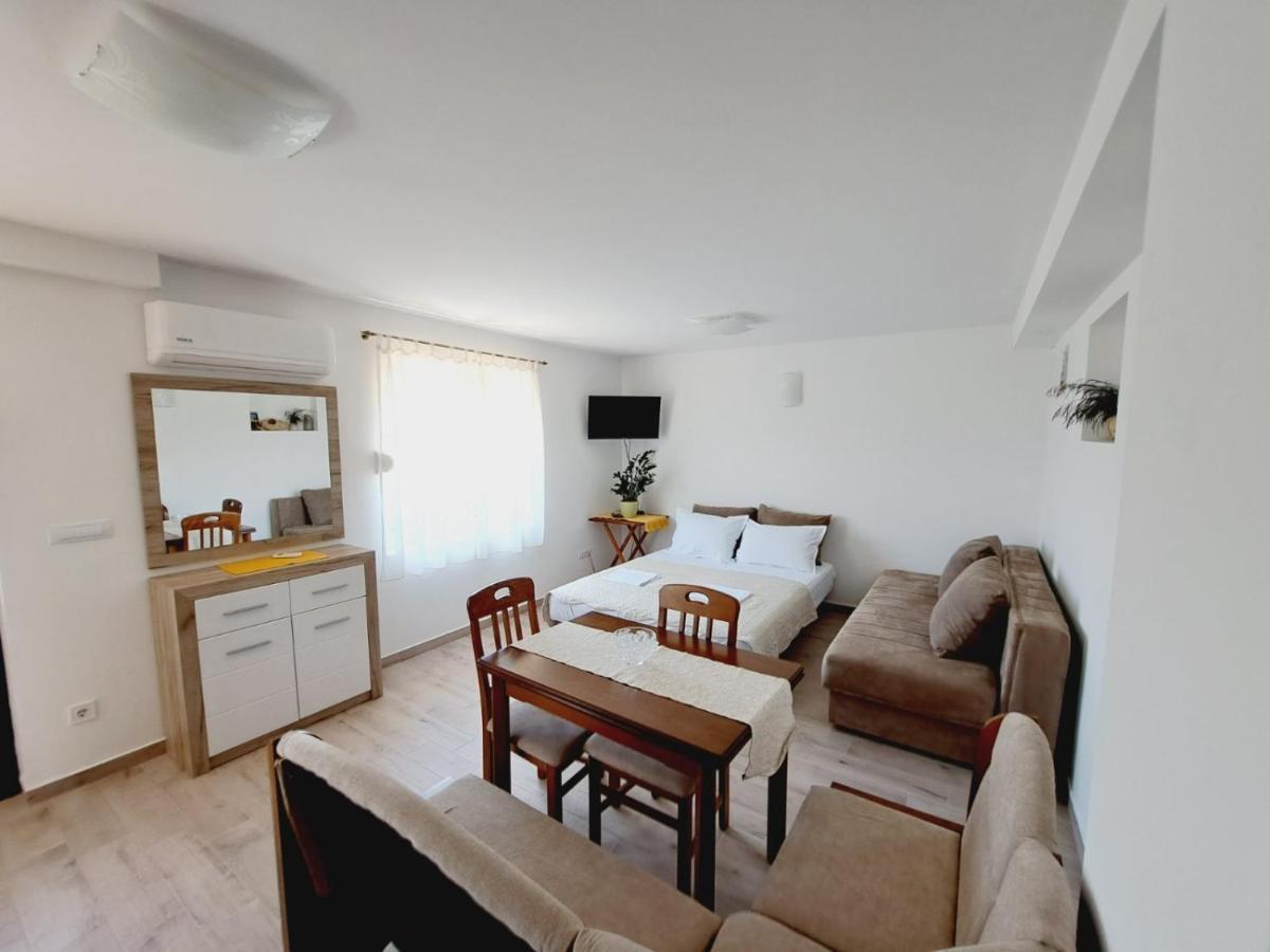 Apartments Blazevic 헤르섹 외부 사진